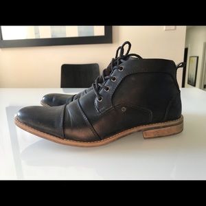 Apt 9 Chukka boots size 10
